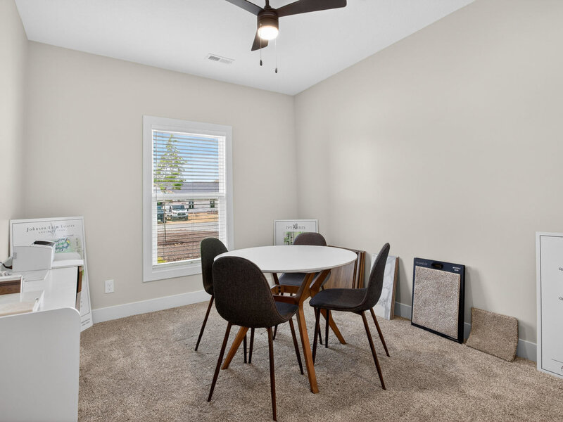 425 N 2nd Avenue Eldridge IA 52748