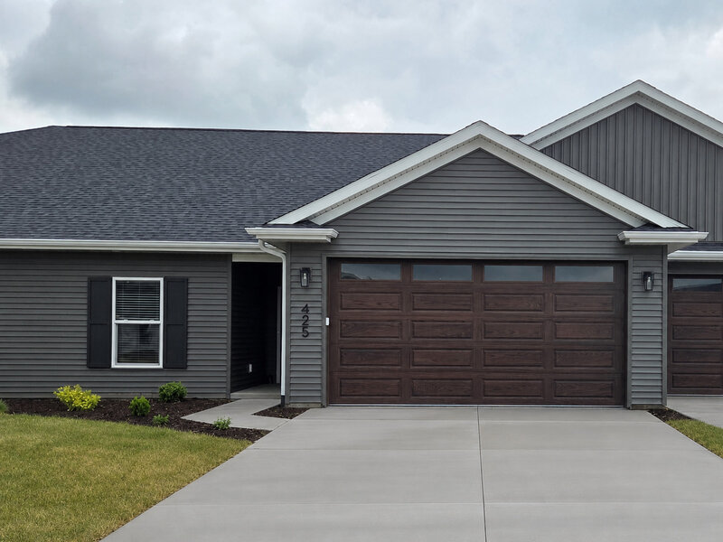 425 N 2nd Avenue Eldridge IA 52748