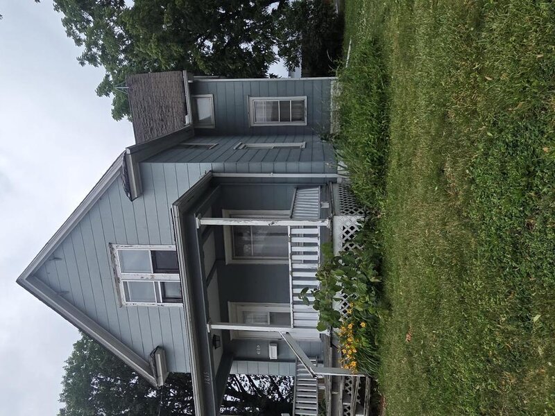 1813 Avenue Of The Cities Avenue Moline IL 61265