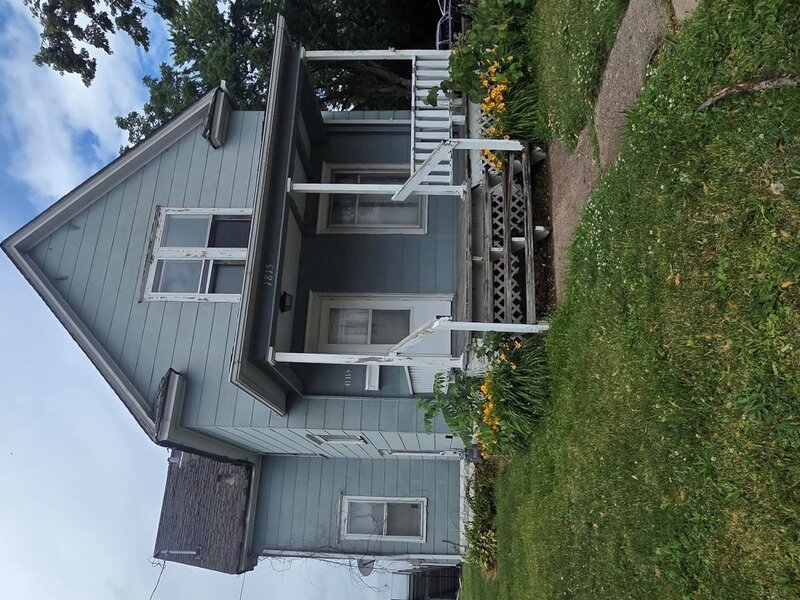 1813 Avenue Of The Cities Avenue Moline IL 61265