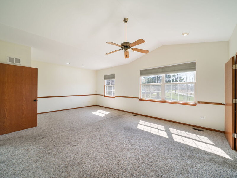 2370 Carillon Drive Grayslake IL 60030