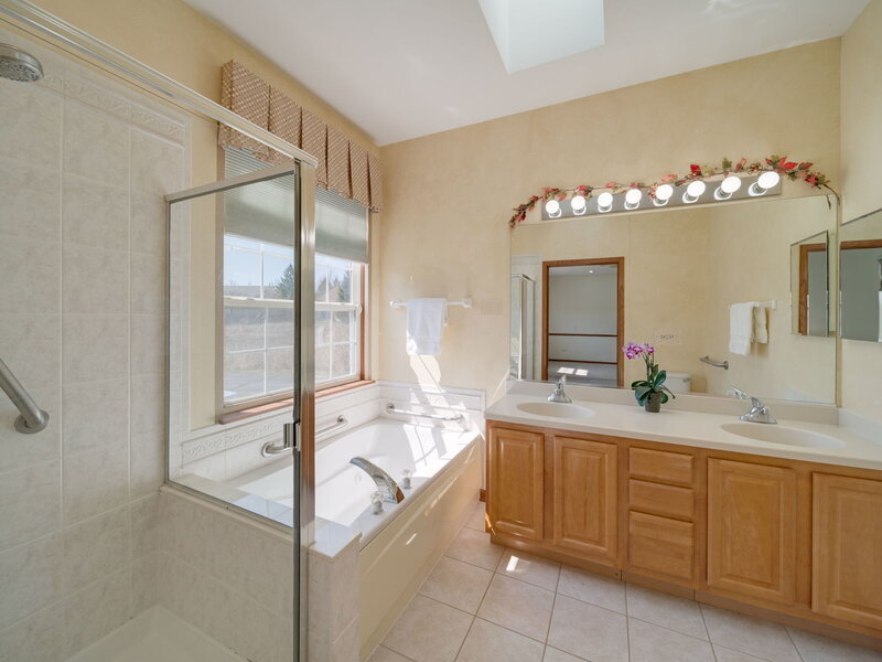 2370 Carillon Drive Grayslake IL 60030