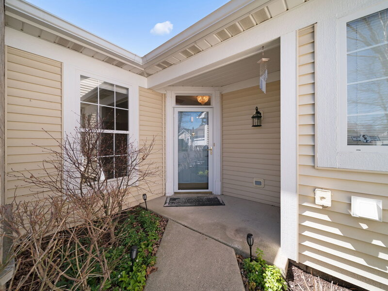 2370 Carillon Drive Grayslake IL 60030