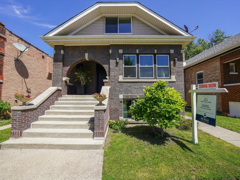 2645 Cuyler Avenue Berwyn IL 60402