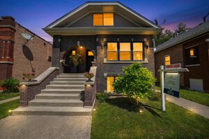Photo of 2645 Cuyler Avenue Berwyn IL 60402