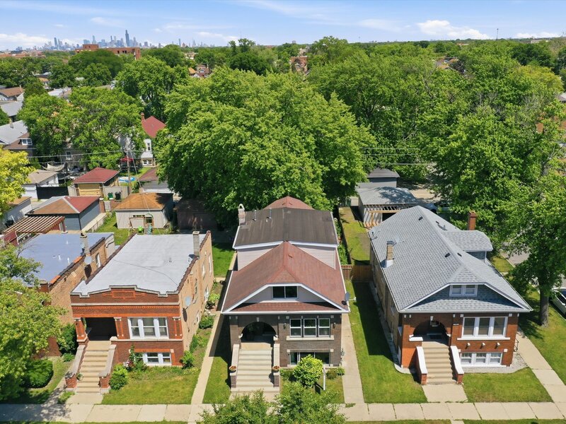 2645 Cuyler Avenue Berwyn IL 60402