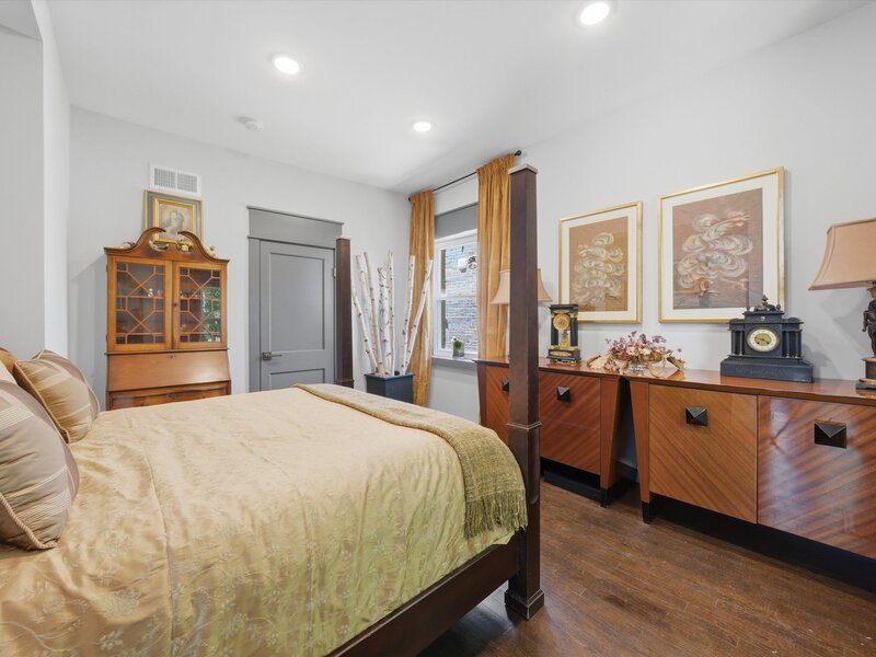 2645 Cuyler Avenue Berwyn IL 60402
