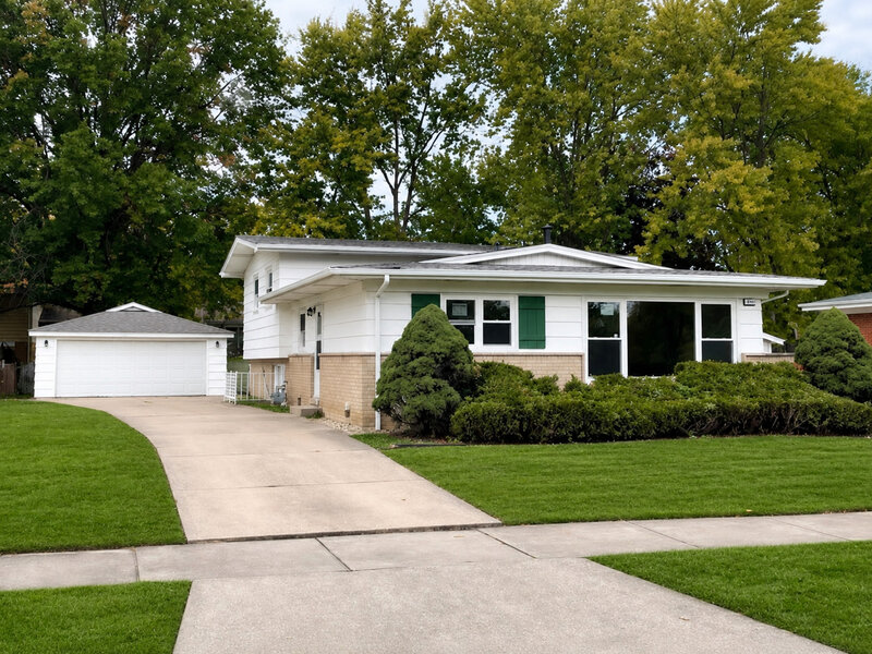 244 N Park Drive Glenwood IL 60425