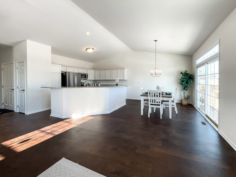 455 Ridge Lane Bolingbrook IL 60440
