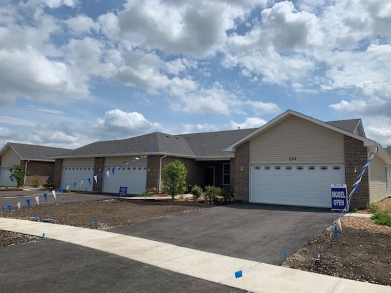 451 Ridge Lane Bolingbrook IL 60440