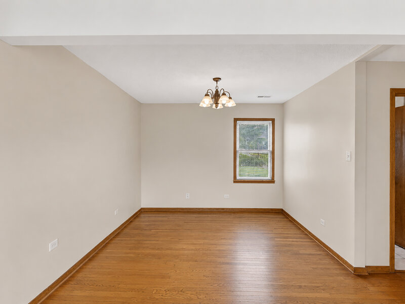 15613 S Homan Avenue Markham IL 60428