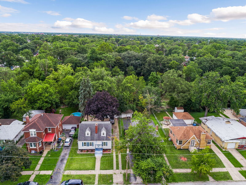 360 Streamside Drive Harvey IL 60426