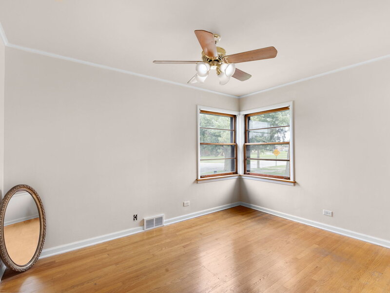 360 Streamside Drive Harvey IL 60426