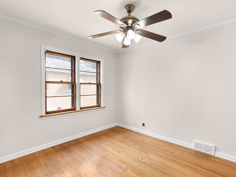 360 Streamside Drive Harvey IL 60426