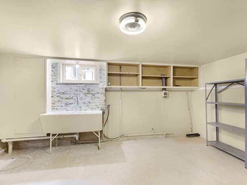 360 Streamside Drive Harvey IL 60426