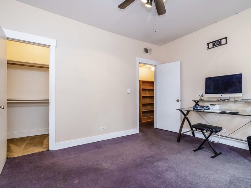 1910 Dewey Avenue Evanston IL 60201