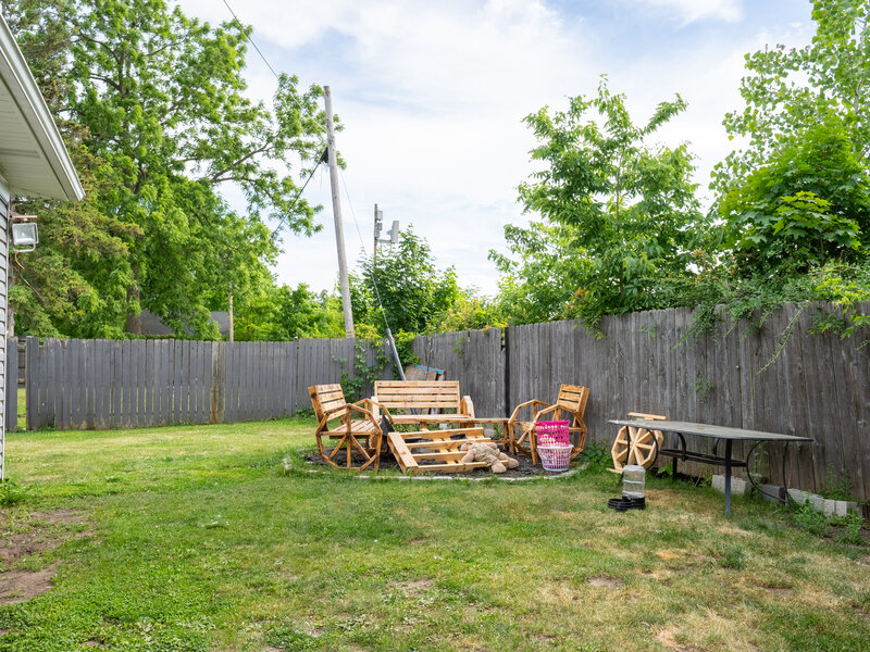 265 Slade Avenue Elgin IL 60120