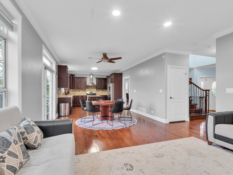 456 Arbor Lane Wood Dale IL 60191