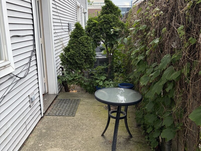 425 S Harvey Avenue Oak Park IL 60302