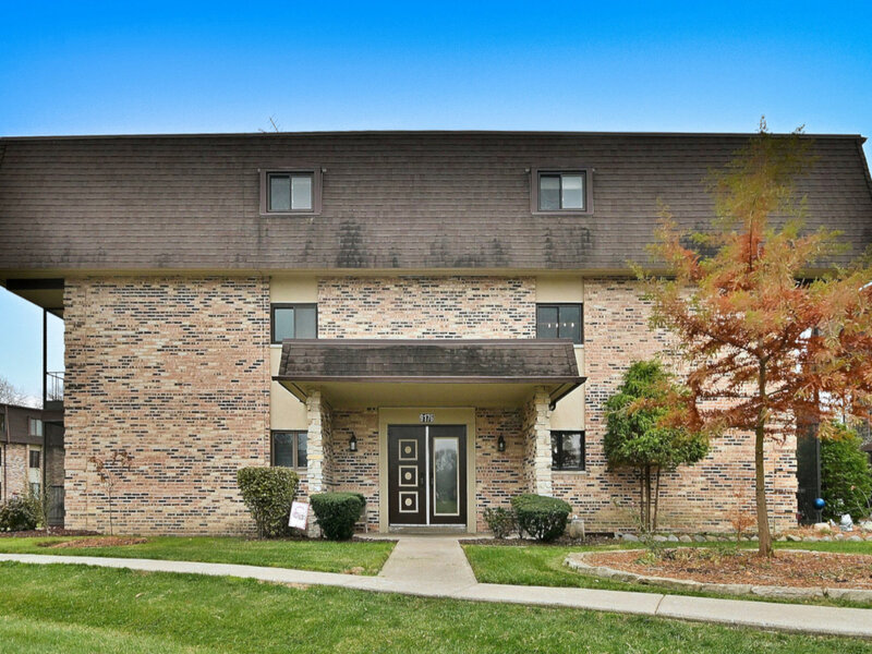 9176 South Road Palos Hills IL 60465