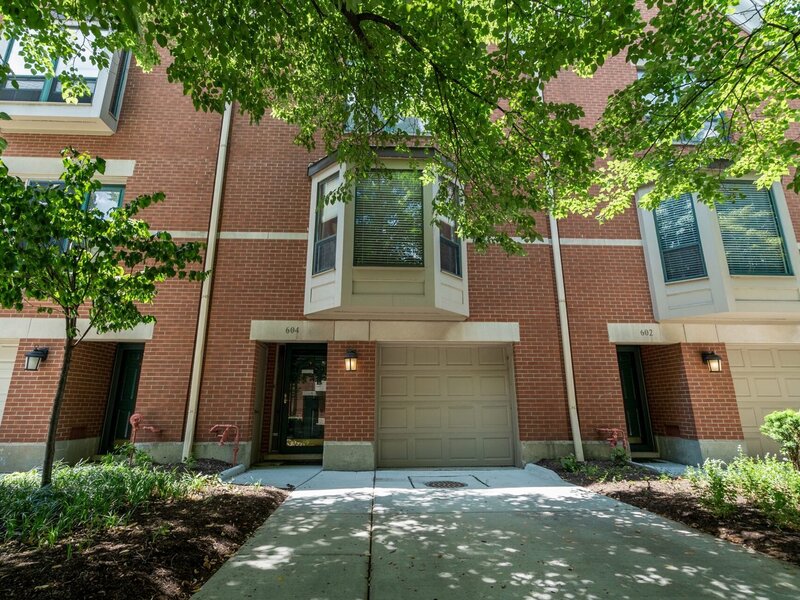 604 S Laflin Street Chicago IL 60607