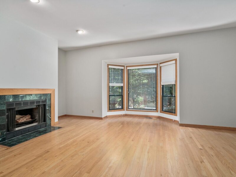 604 S Laflin Street Chicago IL 60607