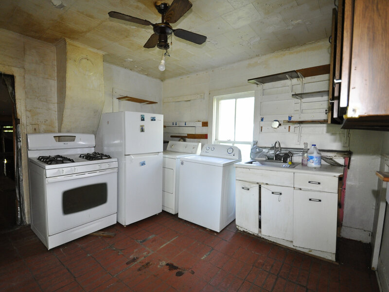 211 S Sterling Street Streator IL 61364