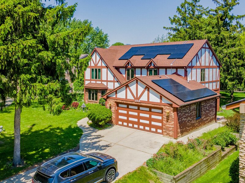 150 Shady Lane Bartlett IL 60103