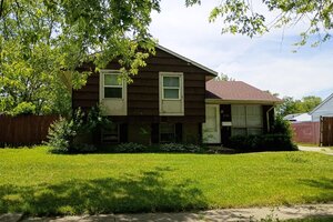 Photo of 2924 224th Place Sauk Village IL 60411