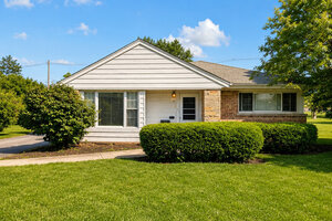 Photo of 15 Oak Lane Park Forest IL 60466
