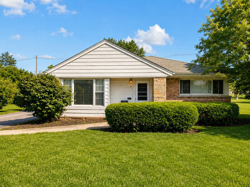 15 Oak Lane Park Forest IL 60466