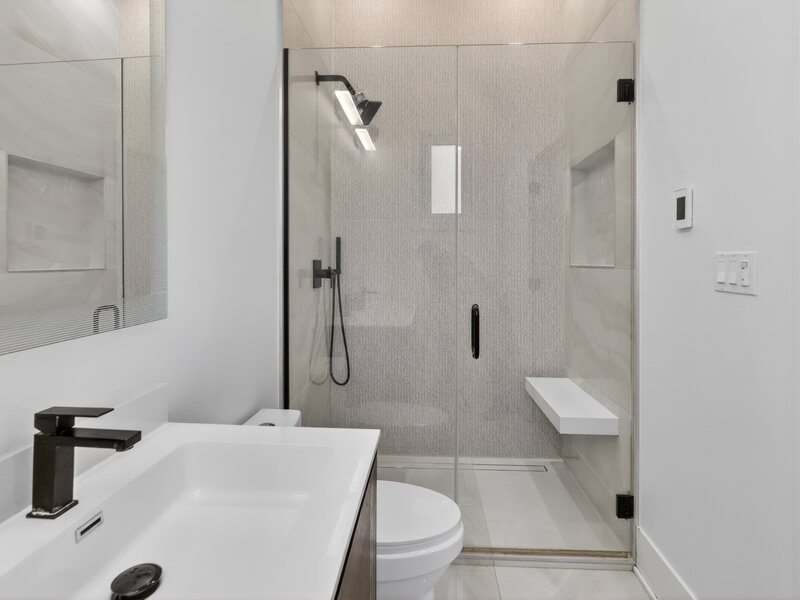 4816 S Saint Lawrence Avenue Chicago IL 60615