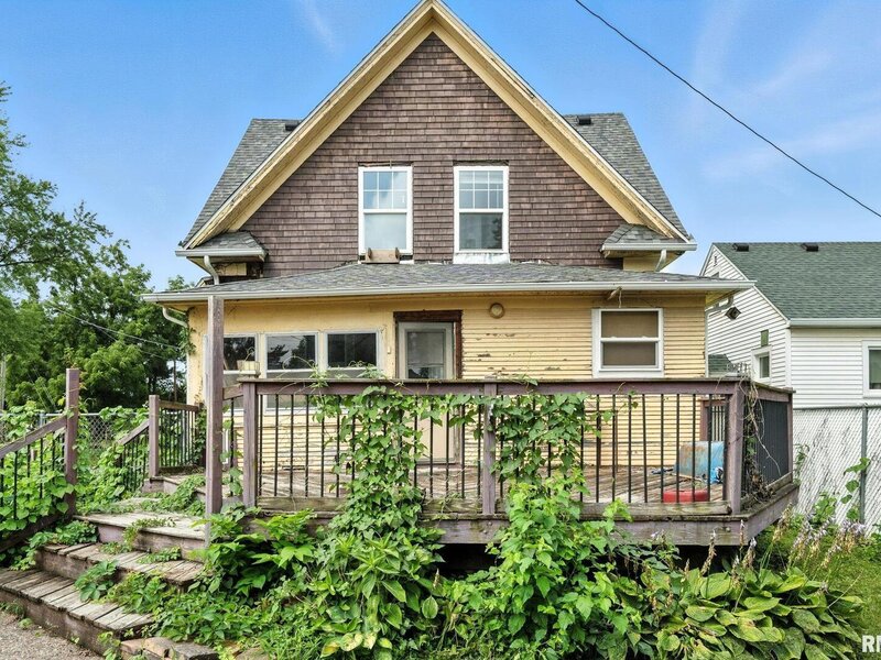 815 S Dittmer Street Davenport IA 52802