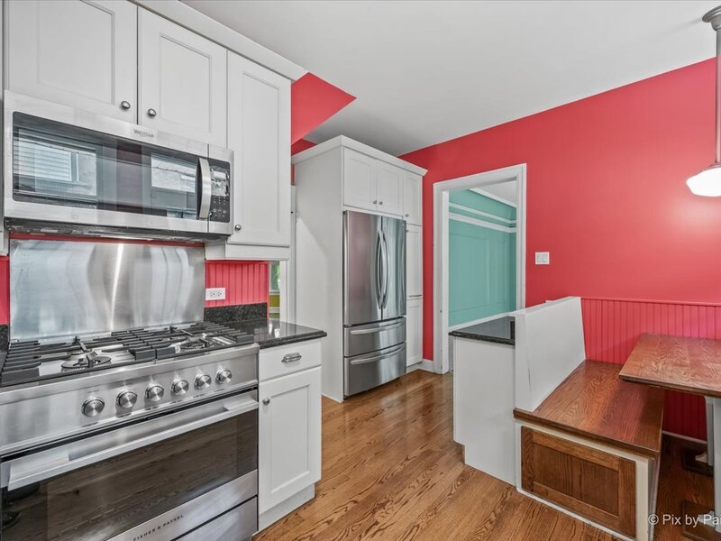 6840 S Constance Avenue Chicago IL 60649