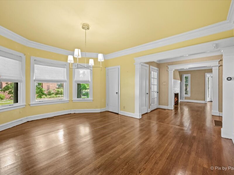 6840 S Constance Avenue Chicago IL 60649