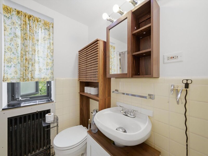 5044 N Marine Drive Chicago IL 60640