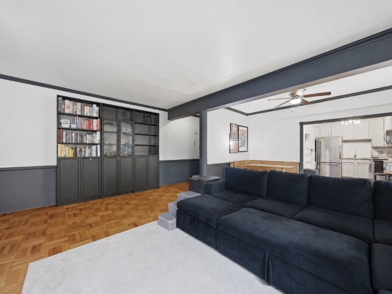 5044 N Marine Drive Chicago IL 60640