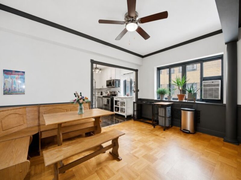 5044 N Marine Drive Chicago IL 60640