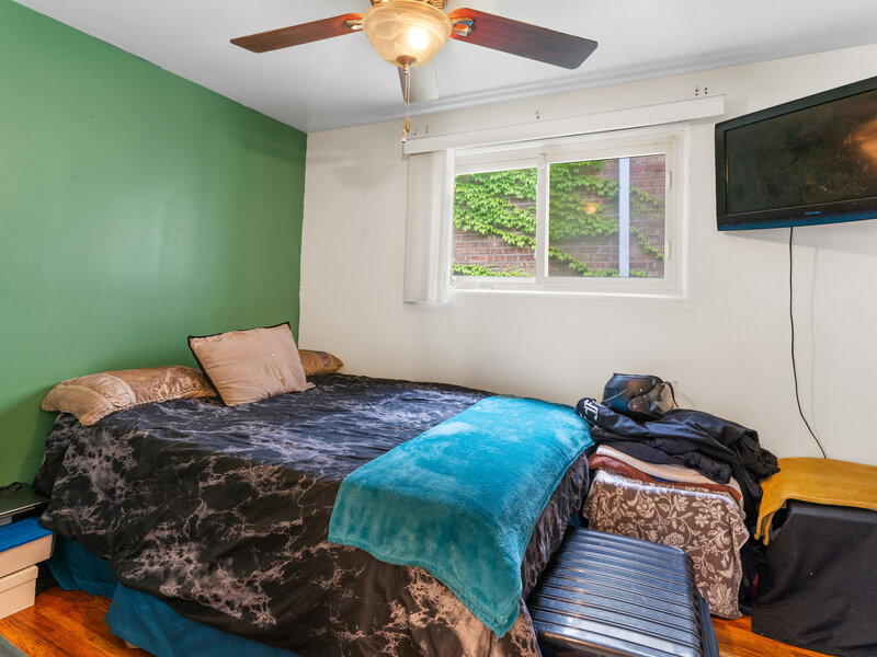 9042 S Ellis Avenue Chicago IL 60619