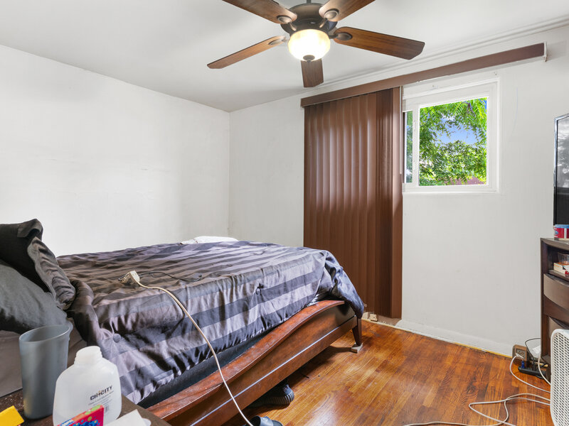9042 S Ellis Avenue Chicago IL 60619