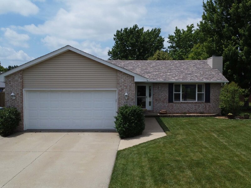 695 Cherokee Drive Bourbonnais IL 60914