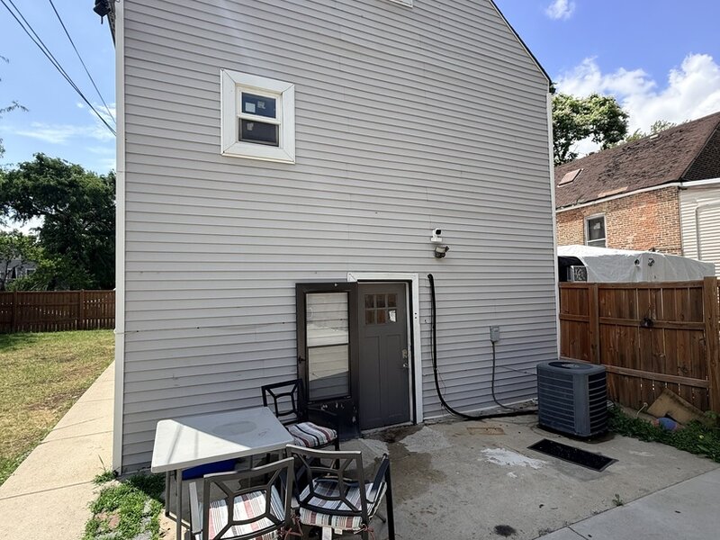 1533 S Kilbourn Avenue Chicago IL 60623