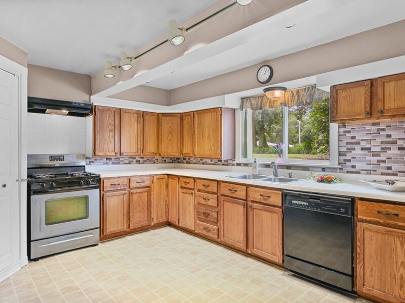 210 S Ben Street Plano IL 60545