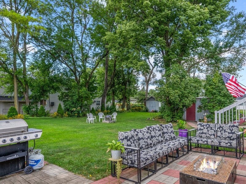 210 S Ben Street Plano IL 60545
