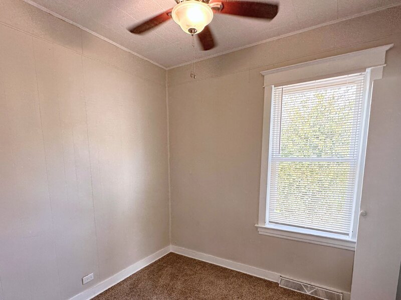 3728 Chicago Road Steger IL 60475