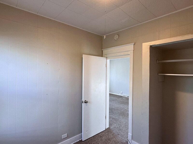 3728 Chicago Road Steger IL 60475
