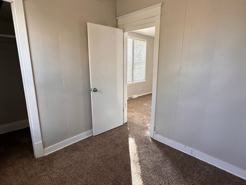 3728 Chicago Road Steger IL 60475