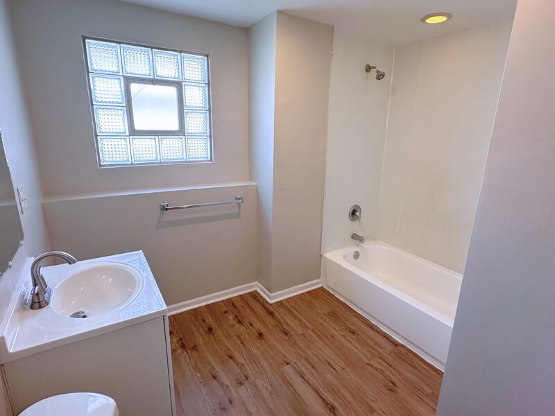 14039 S Claire Boulevard Robbins IL 60472