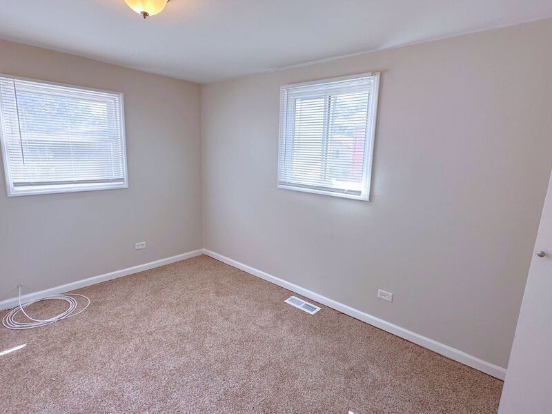14039 S Claire Boulevard Robbins IL 60472