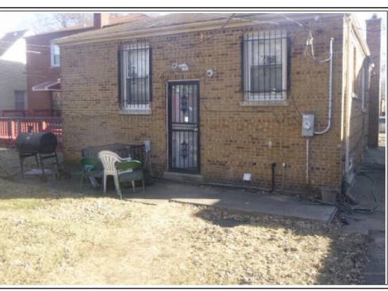 10928 S Parnell Avenue Chicago IL 60628